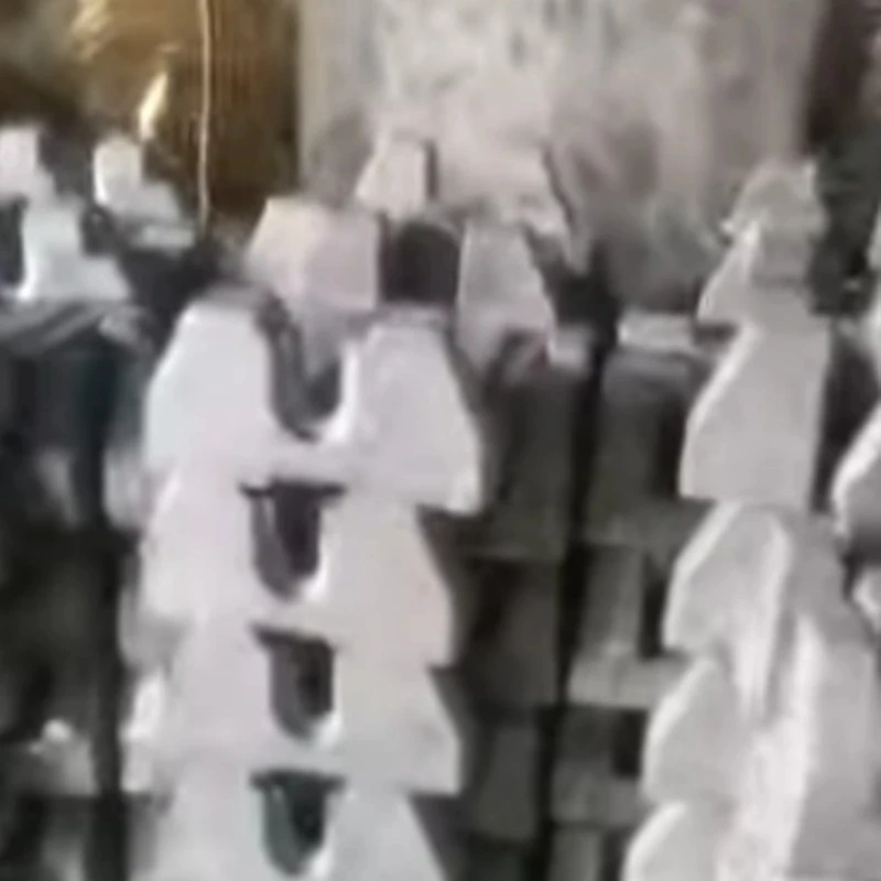 המצב בפועל של סדנת עיבוד הברזל של כרית כרית כרית לשלוש שכבות